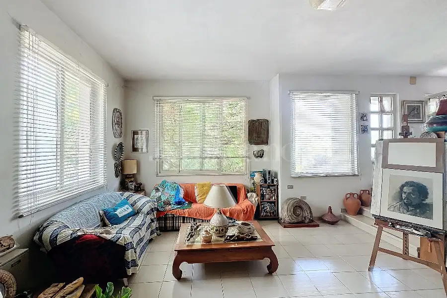 Casa Indipendente in vendita di 400 mq a €430.000 (rif. 186/2024)