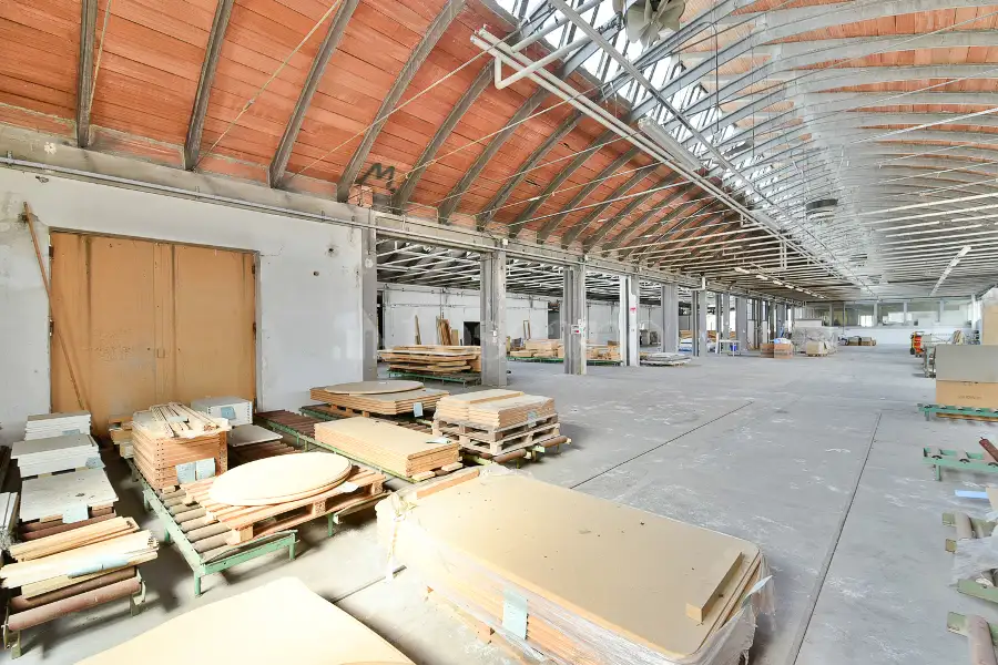 Magazzino in vendita di 3.000 mq a €1.700.000 (rif. 34/2026)