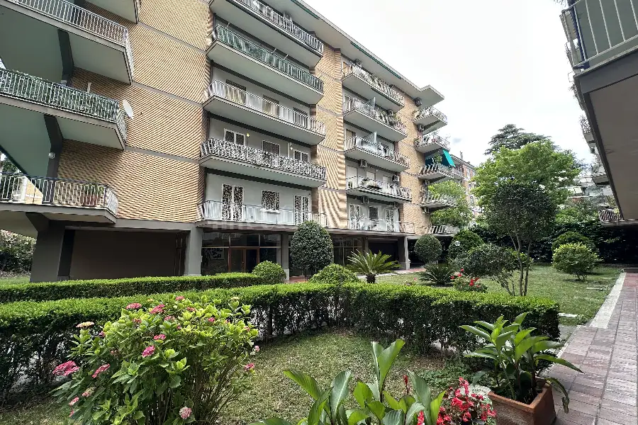 Casa in vendita di 184 mq a €960.000 (rif. 8/2026)