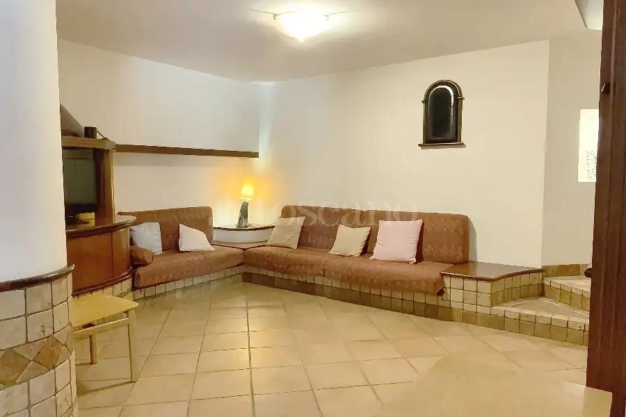Villa in vendita di 323 mq a €795.000 (rif. 19/2026)