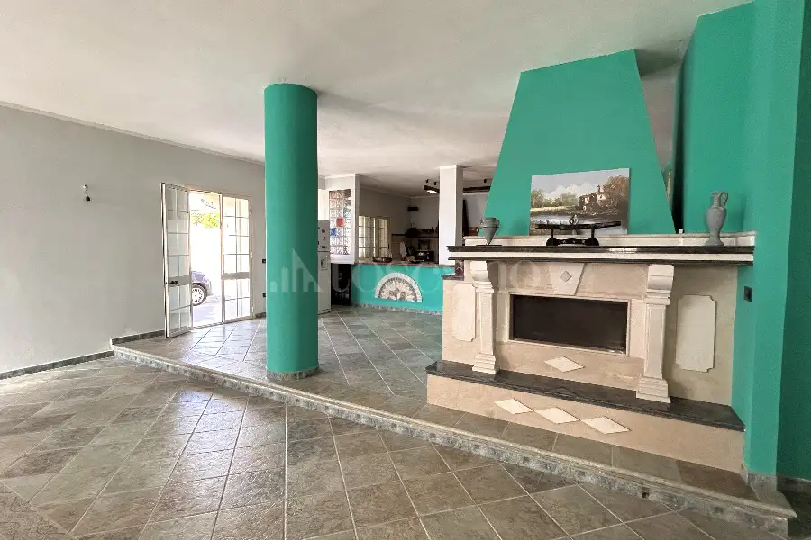 Villa in vendita di 290 mq a €298.000 (rif. 131/2025)