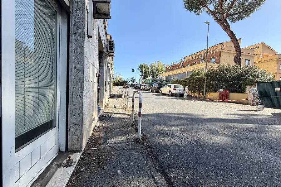 Negozio in vendita di 35 mq a €65.000 (rif. 26/2025)