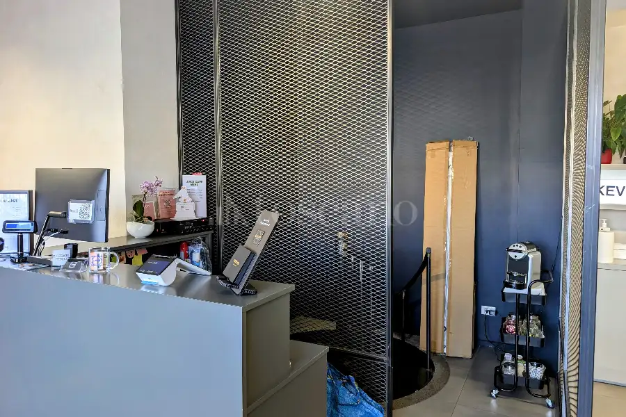 Negozio in vendita di 160 mq a €410.000 (rif. 4/2026)