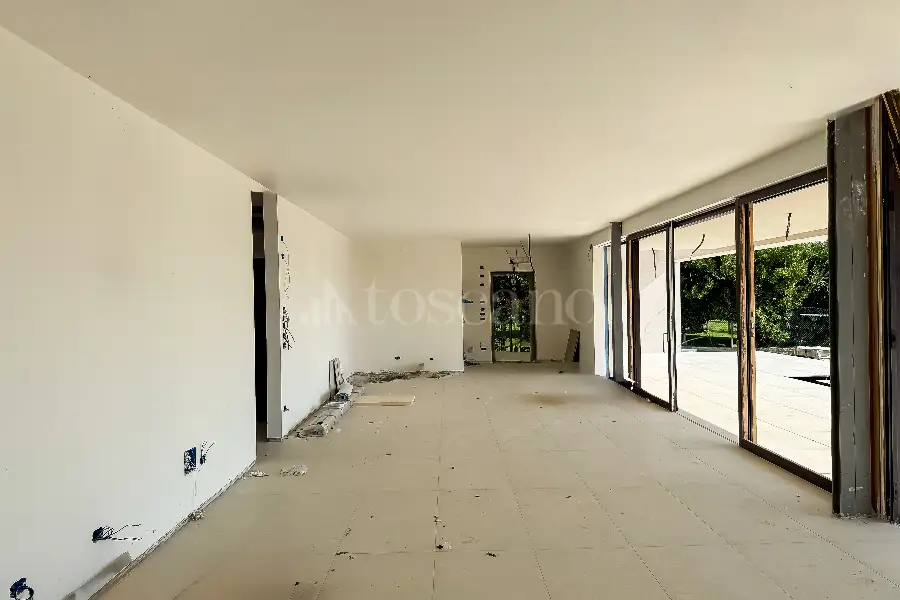 Villa in vendita di 362 mq a €1.695.000 (rif. 14/2025)