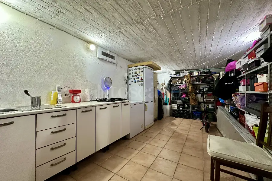Villa Bifamiliare in vendita di 210 mq a €275.000 (rif. 27/2026)