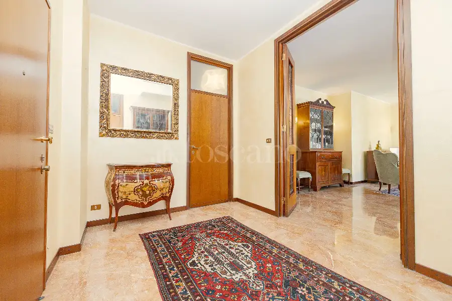 Casa in vendita di 180 mq a €1.395.000 (rif. 32/2026)