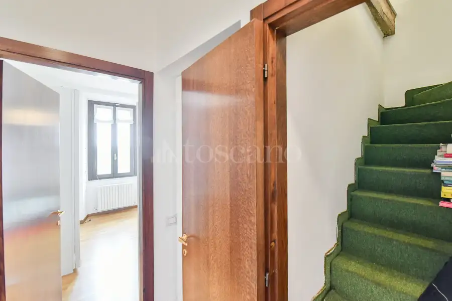 Casa Indipendente in vendita di 180 mq a €320.000 (rif. 21/2024)