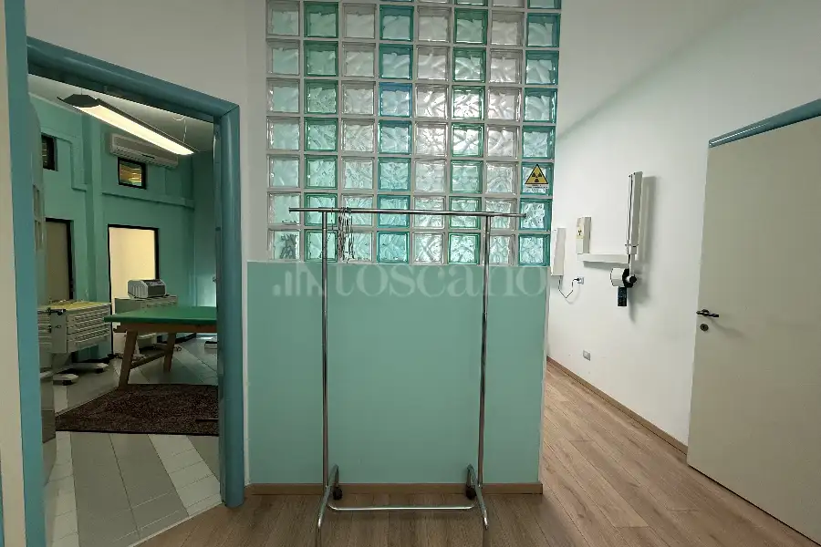 Ufficio in vendita di 223 mq a €325.000 (rif. 25/2025)