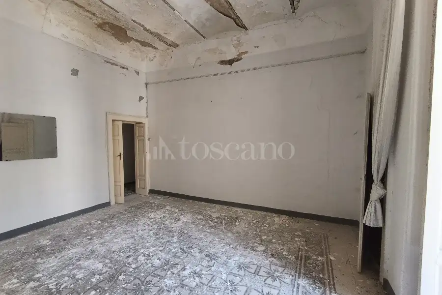 Palazzo in vendita di 408 mq a €1.100.000 (rif. 23/2026)