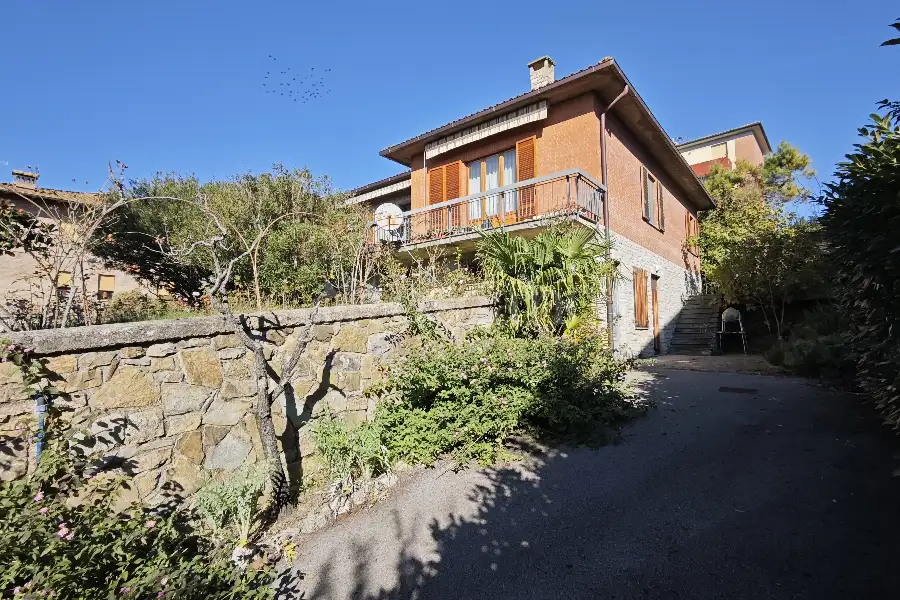 Villa in vendita di 350 mq a €560.000 (rif. 44/2024)