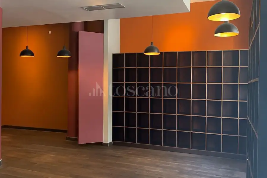 Negozio in vendita di 125 mq a €590.000 (rif. 22/2025)