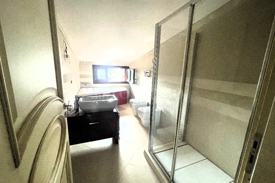 Villa in vendita di 388 mq a €488.000 (rif. 187/2025)