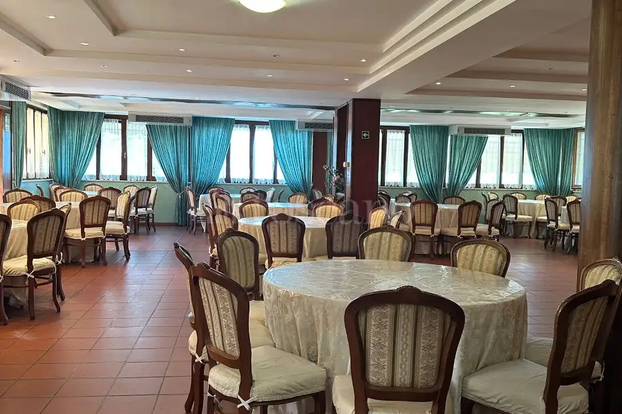Negozio in vendita di 600 mq a €750.000 (rif. 17/2025)