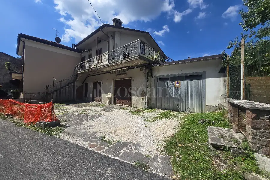 Casa Indipendente in vendita di 350 mq a €163.000 (rif. 30/2025)
