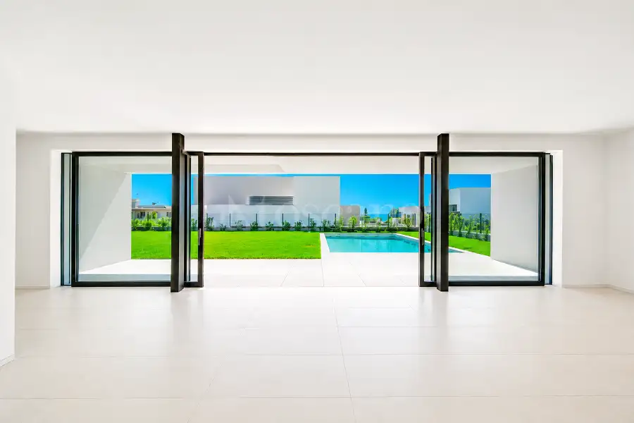 Villa in vendita di 335 mq a €1.740.000 (rif. 11/2025)