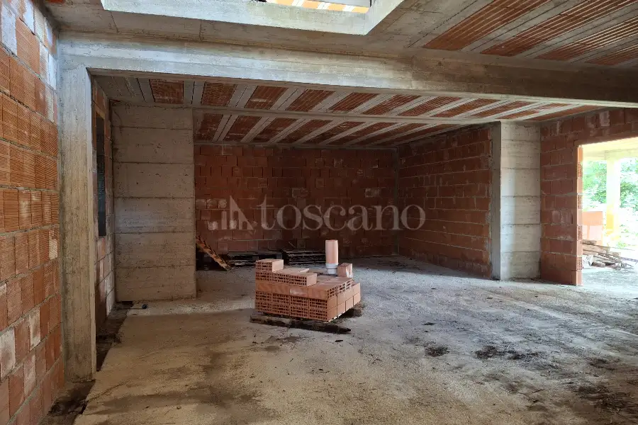 Casale in vendita di 400 mq a €500.000 (rif. 2/2025)