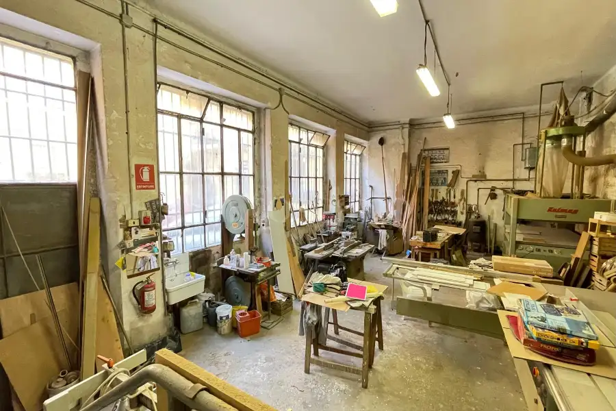 Laboratorio in vendita di 236 mq a €850.000 (rif. 7/2026)