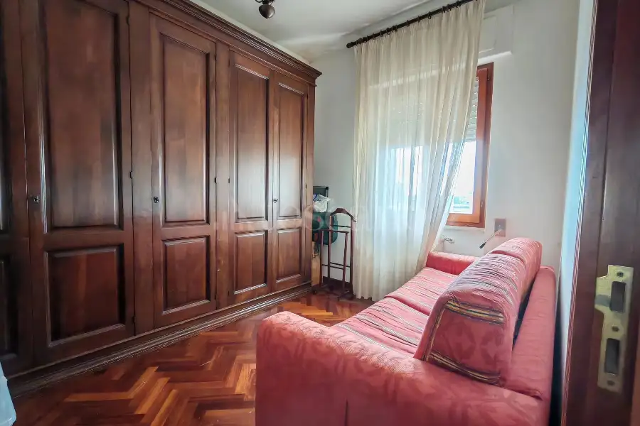 Attico in vendita di 164 mq a €330.000 (rif. 3/2026)