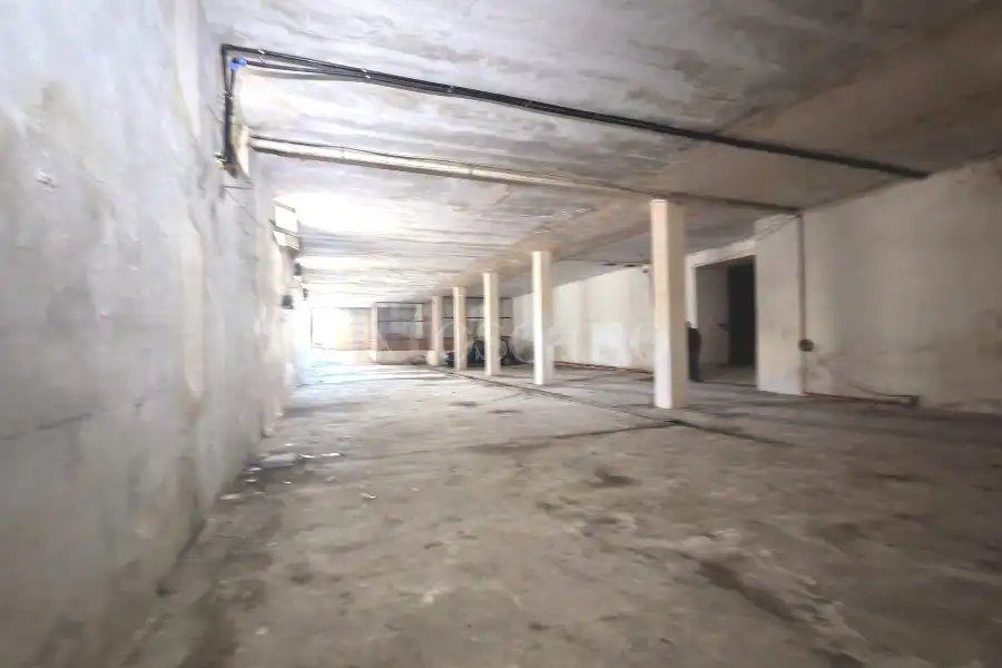 Magazzino in affitto di 300 mq a €1.200 (rif. 21/2026)