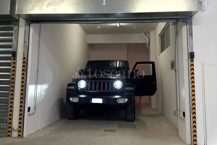 Box in vendita di 23 mq trattativa riservata (rif. 23/2025)