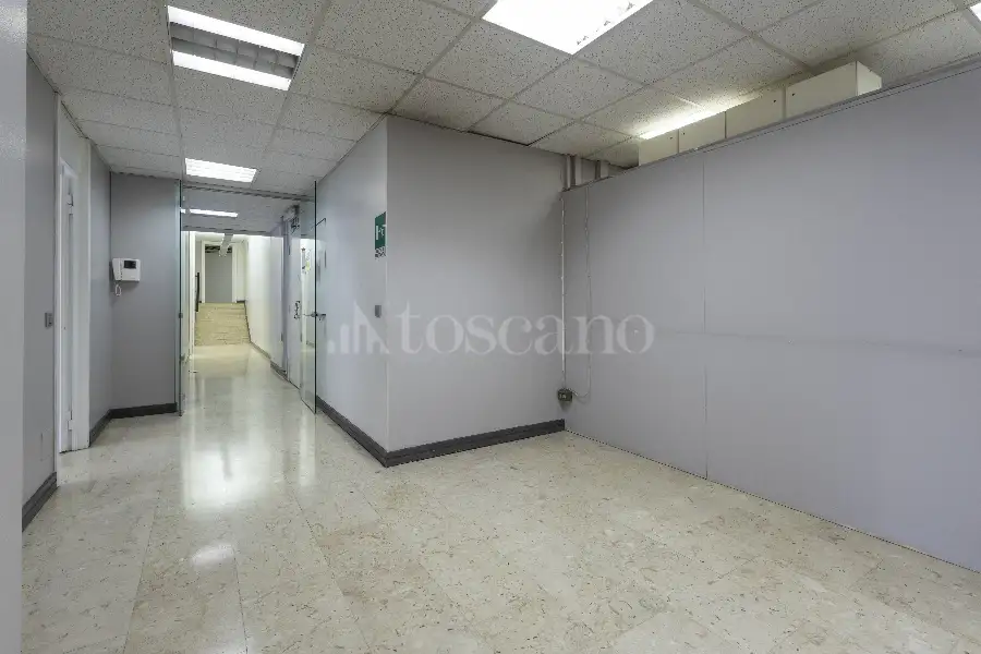 Casa in vendita di 255 mq a €1.790.000 (rif. 137/2025)