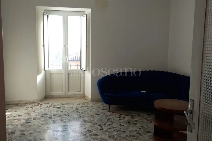 Casa in vendita di 290 mq a €85.000 (rif. 120/2025)