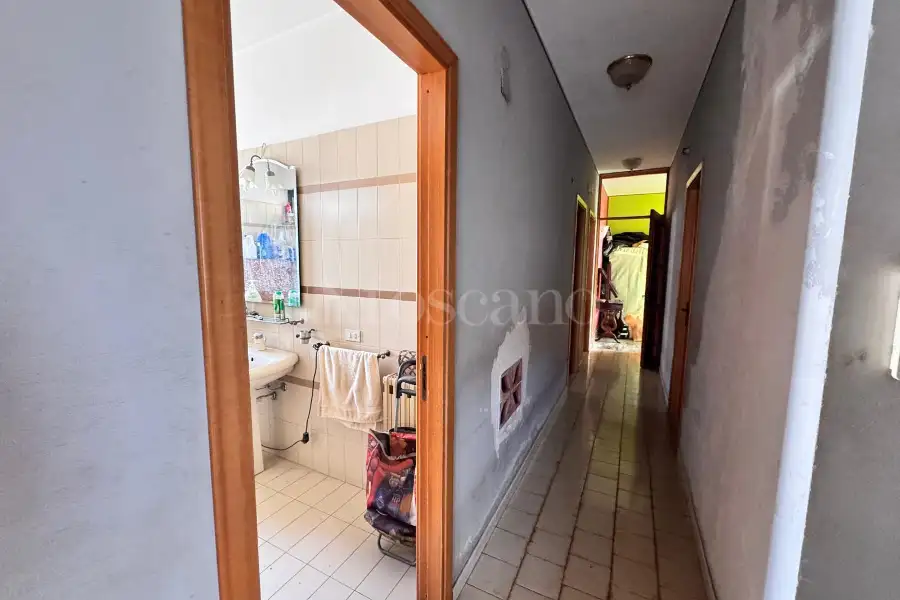 Villa in vendita di 300 mq a €420.000 (rif. 16/2026)