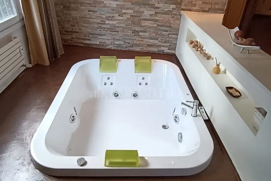 Casa in vendita di 220 mq a €835.000 (rif. 18/2025)