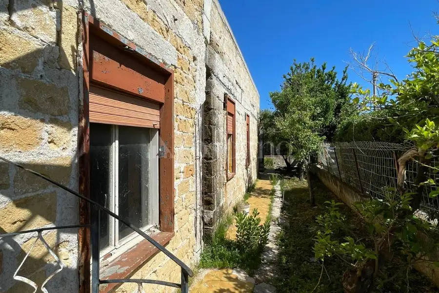 Casa Indipendente in vendita di 135 mq a €140.000 (rif. 22/2026)