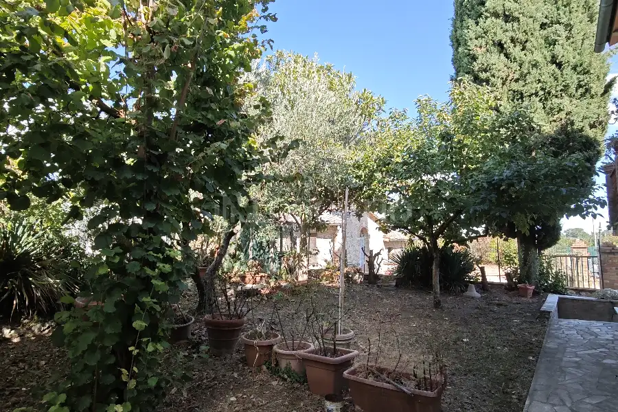 Casa in vendita di 270 mq a €340.000 (rif. 25/2026)