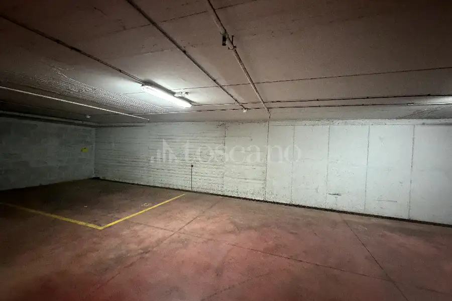 Posto Auto in vendita di 22 mq a €27.000 (rif. 36/2026)