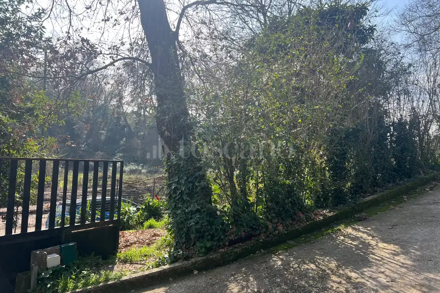 Agricolo in vendita di 1.000 mq a €49.000 (rif. 12/2025)