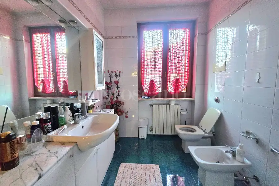 Villa in vendita di 550 mq a €970.000 (rif. 10/2026)