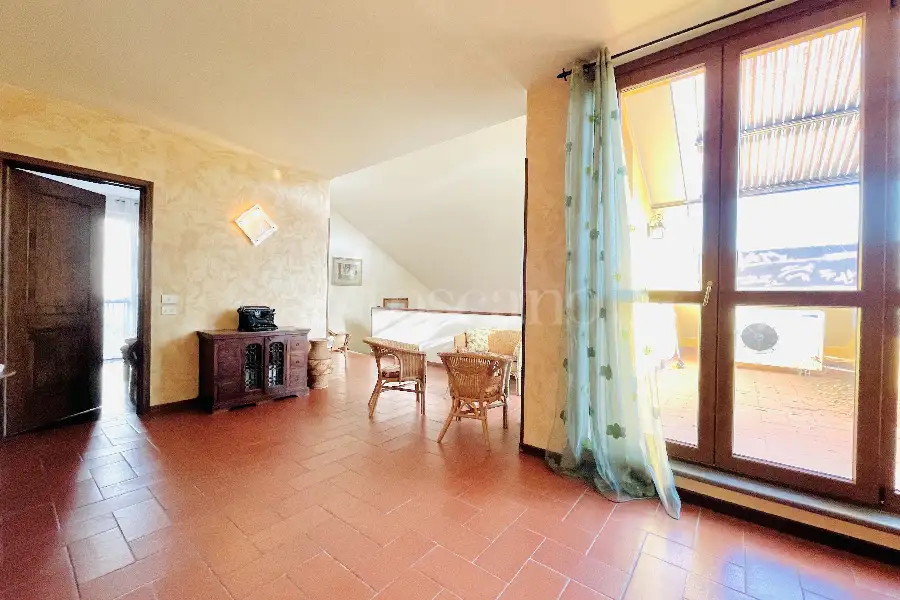 Villa in vendita di 410 mq trattativa riservata (rif. 112/2024)