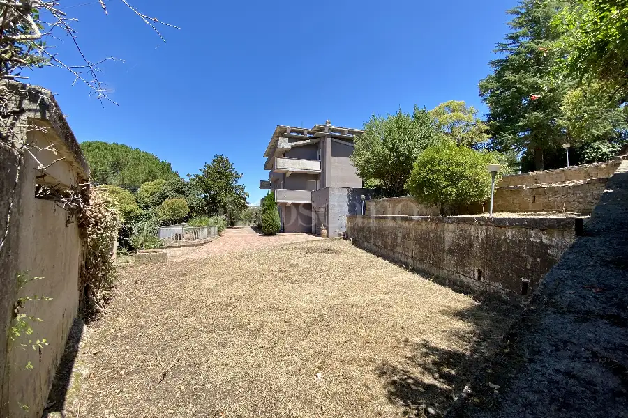 Villa in vendita di 412 mq a €199.000 (rif. 110/2024)