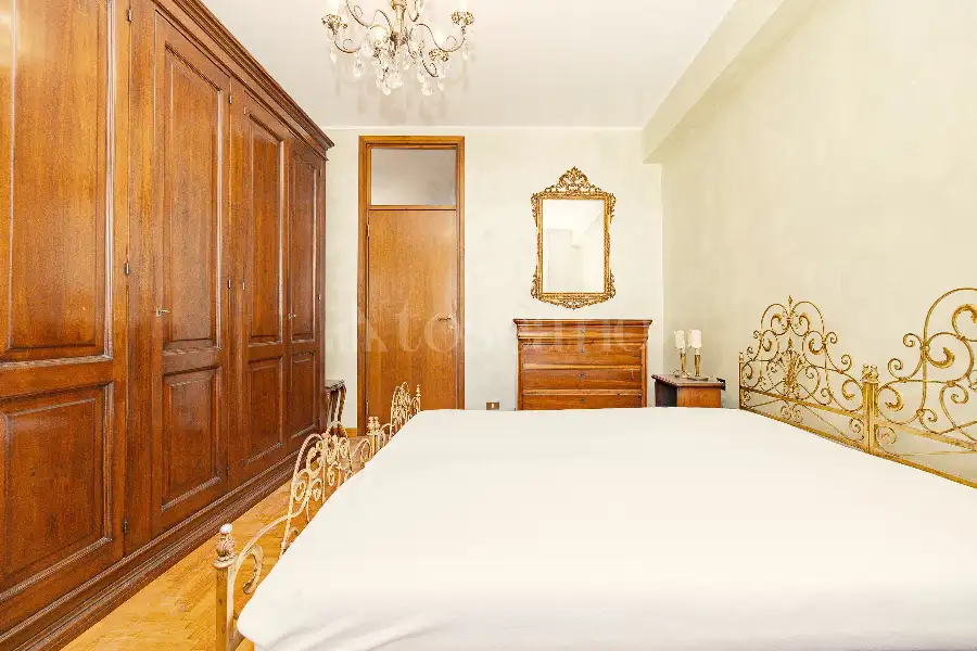 Casa in vendita di 180 mq a €1.395.000 (rif. 32/2026)