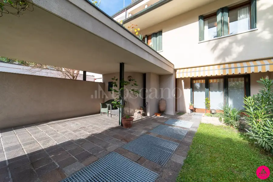 Villino a Schiera in vendita di 310 mq a €440.000 (rif. 53/2026)