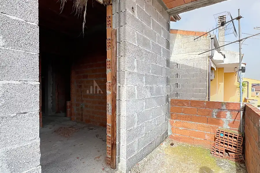 Villino a Schiera in vendita di 200 mq a €90.000 (rif. 26/2026)