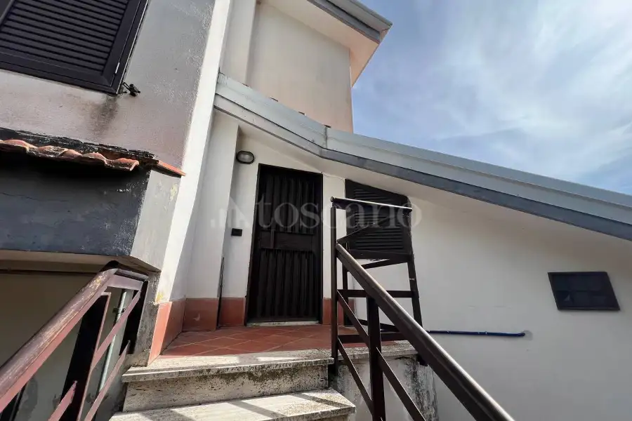 Villa in vendita di 396 mq a €445.000 (rif. 168/2025)