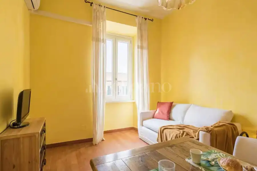 Casa in vendita di 90 mq a €710.000 (rif. 51/2026)