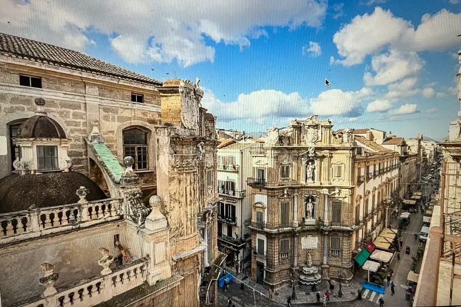 Attico in vendita di 500 mq a €1.600.000 (rif. 111/2025)