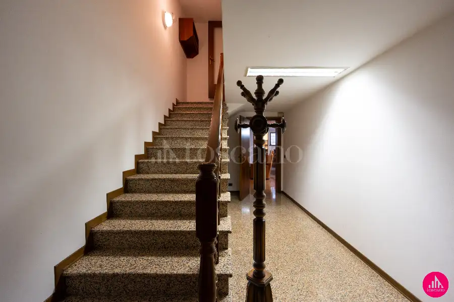 Villino a Schiera in vendita di 228 mq a €395.000 (rif. 177/2026)