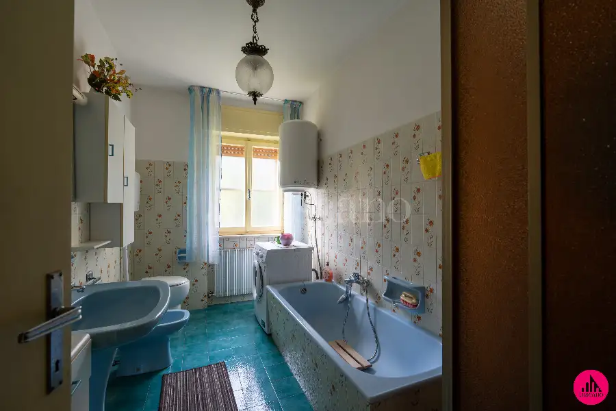 Villa Bifamiliare in vendita di 200 mq a €179.000 (rif. 186/2026)