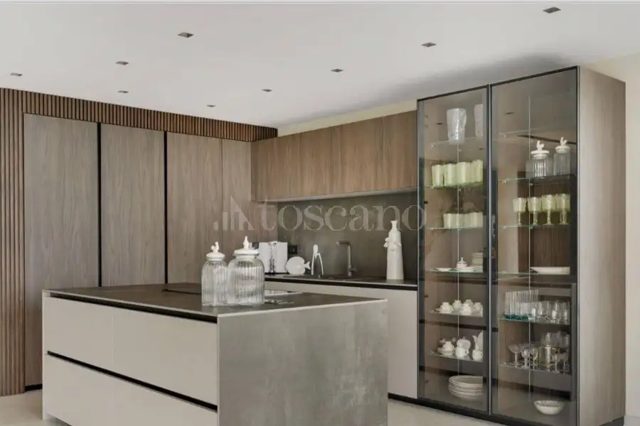 Villa in vendita di 800 mq a €5.500.000 (rif. 34/2026)