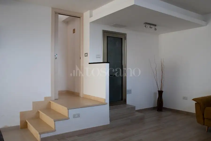 Villino a Schiera in vendita di 270 mq a €349.000 (rif. 183/2026)