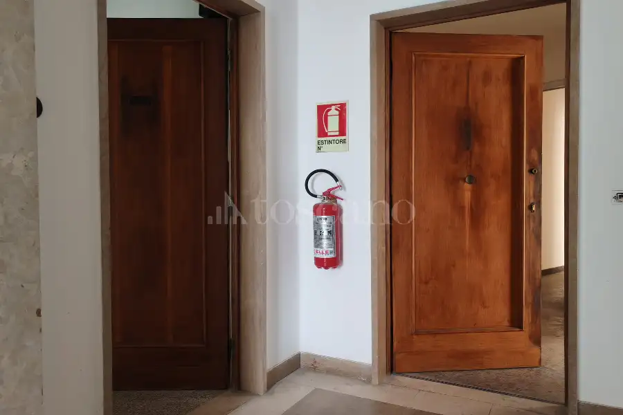 Palazzo in vendita di 800 mq a €1.300.000 (rif. 25/2026)