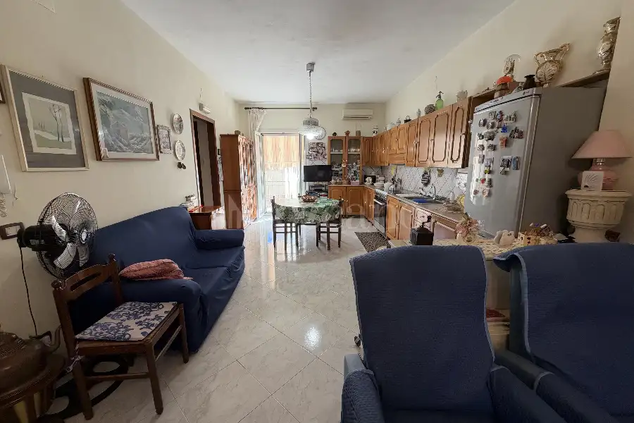 Villa Plurifamiliare in vendita di 400 mq a €399.000 (rif. 137/2026)