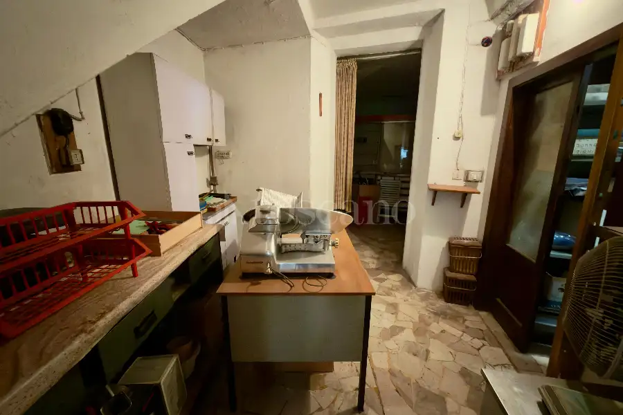 Casa Indipendente in vendita di 250 mq a €272.000 (rif. 5/2026)