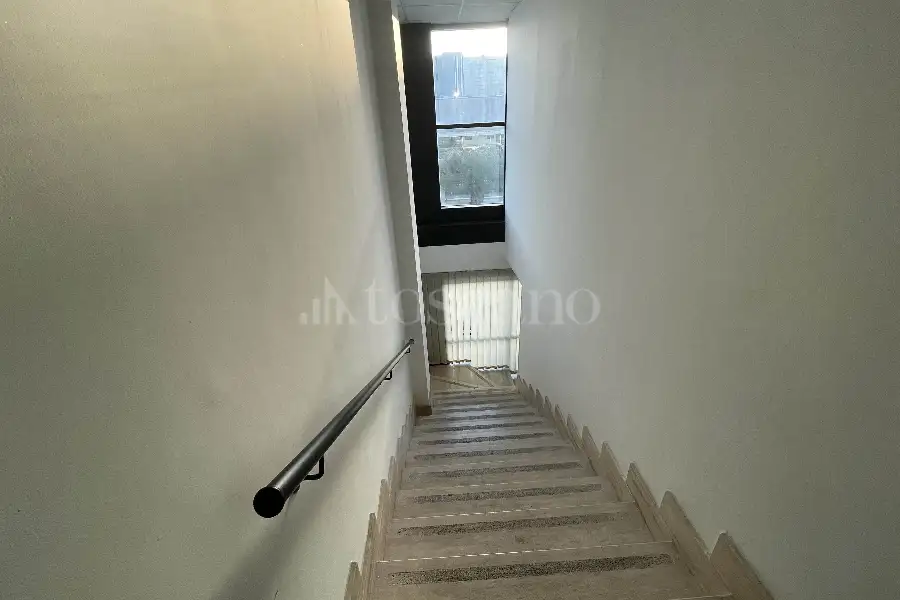 Capannone in vendita di 1.000 mq a €1.900.000 (rif. 15/2026)
