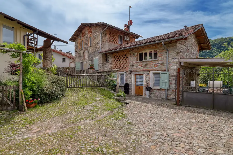 Casa Indipendente in vendita di 170 mq a €265.000 (rif. 163/2026)